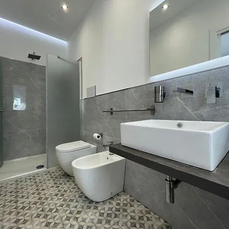 Pizzuco Guest house *